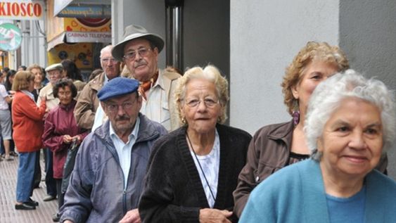PAMI dio a conocer el cronograma de pago del bono extraordinario para jubilados