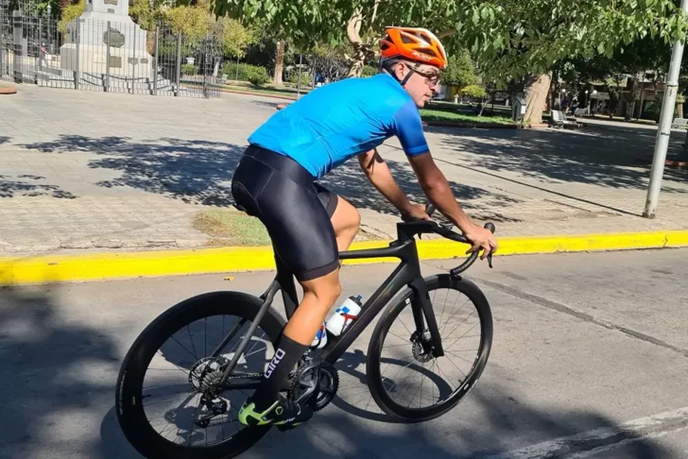 El último parte médico del ciclista Alan Ramírez: ya pasó lo peor, evoluciona y sigue internado