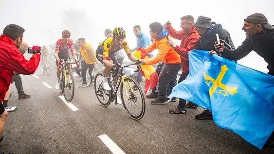 “Guerra civil” en el equipo Jumbo-Visma