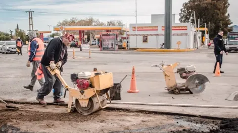 Diario de Cuyo | En estos días en distintos puntos de Caucete se realizan obras de mejora del estado de las calles del casco urbano.