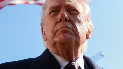 El presidente de Estados Unidos Donald Trump redobló la presión contra el gobierno islámico, en pleno recrudecimiento de la Guerra en Medio Oriente.&nbsp; &nbsp;