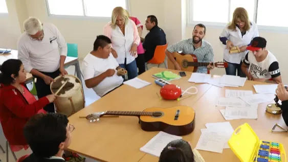 Buscan apoyo legislativo para que la ley ómnibus de Milei no reemplace a la de salud mental