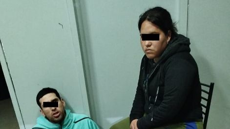 Detuvieron a una pareja por el robo de una bicicleta en una escuela