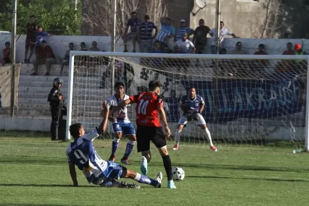 Con el clásico entre Trinidad y Unión, quedó definida la tercera fecha del fútbol local