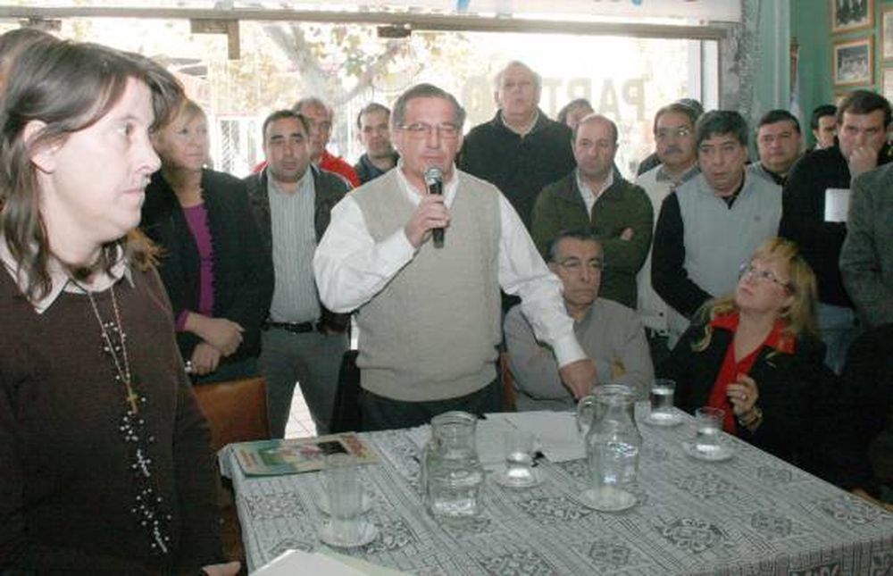 Los bloquistas van   a las urnas, con el   PJ de protagonista