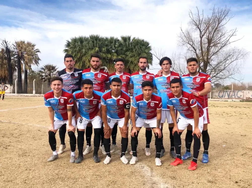 Cinco partidos le dieron continuidad a la primera fecha del fútbol local