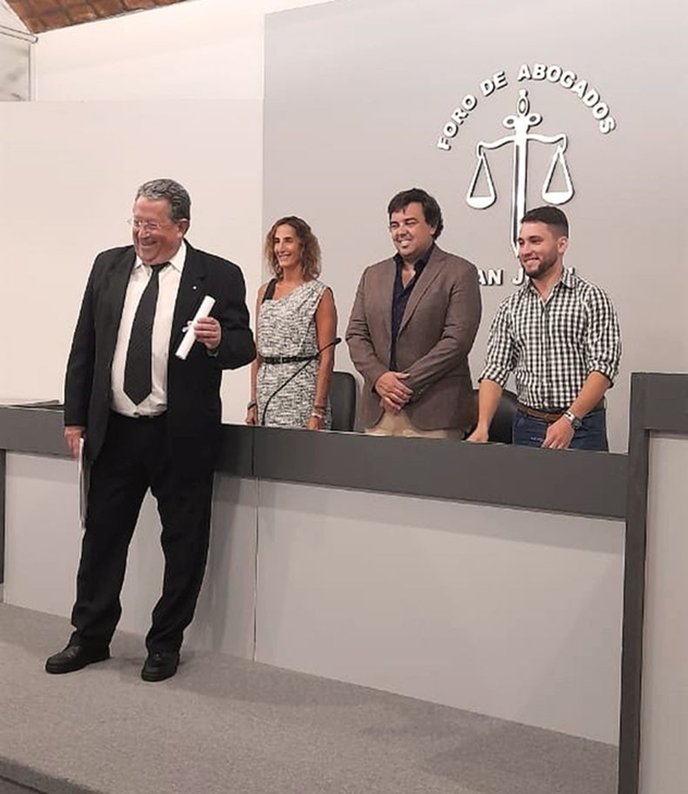 Jorge Gil se matriculó en el Foro de Abogados de San Juan en el año 2022.