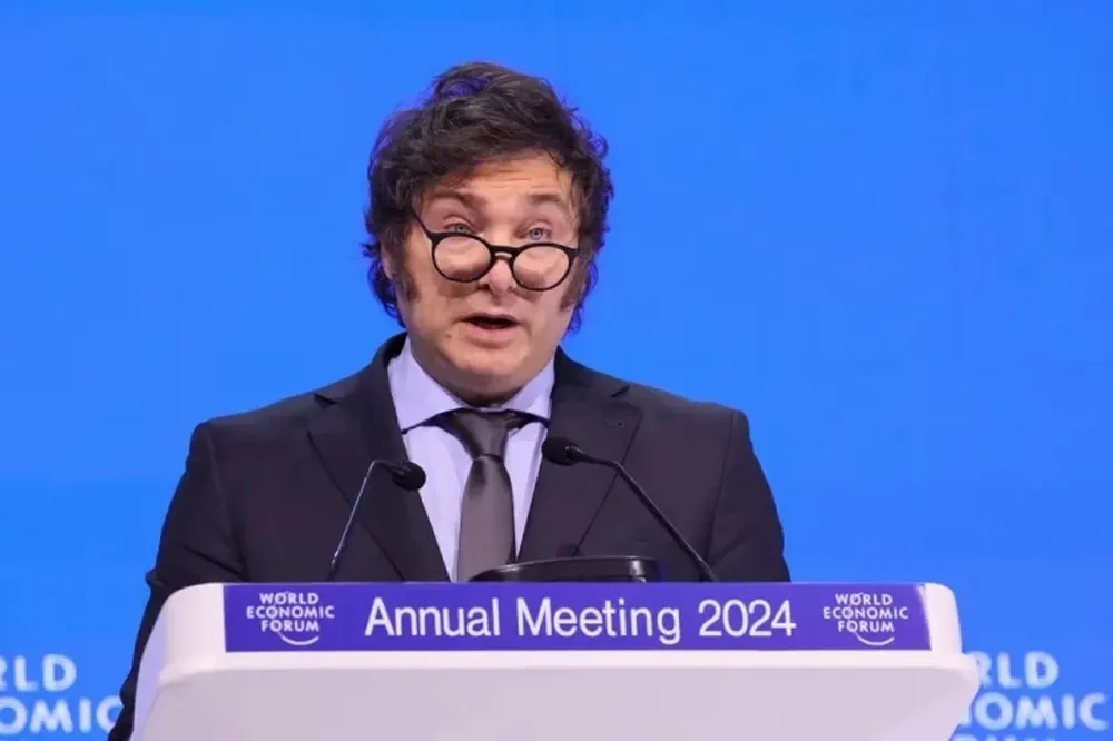 La impresionante foto que usó Milei para graficar su ponencia en Davos