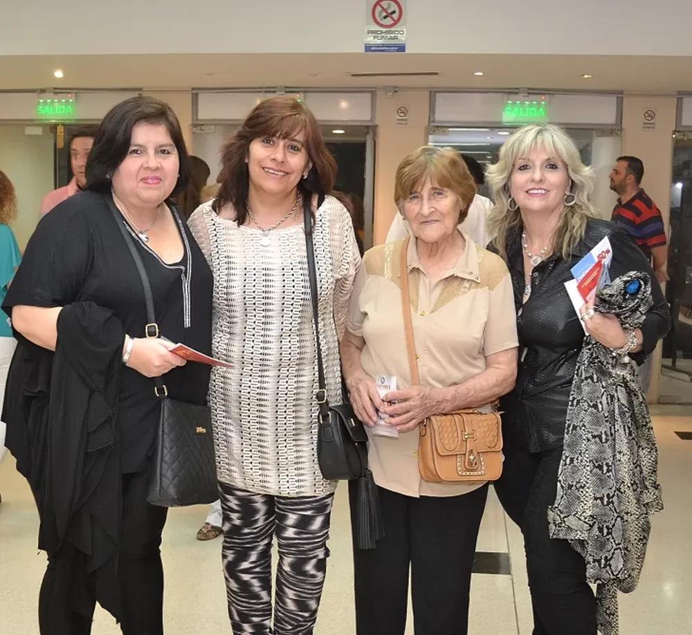 Los Nocheros llenaron el Sarmiento