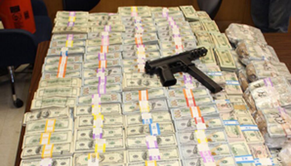 Miami: escondía millones de dólares en baldes