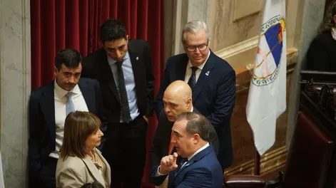 El senado busca quórum