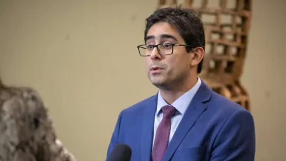 Renunció el ministro de Salud de Córdoba luego de la muerte de los bebés en el hospital