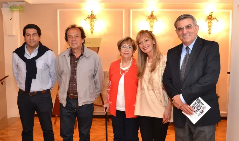 Brindis con el Arte en el Club Social