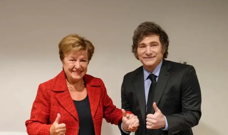El FMI dijo que avanzan las negociaciones con la Argentina y que discuten medidas fiscales y cambiarias