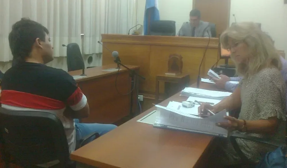 Acepta un tercer castigo por lo de siempre, robar