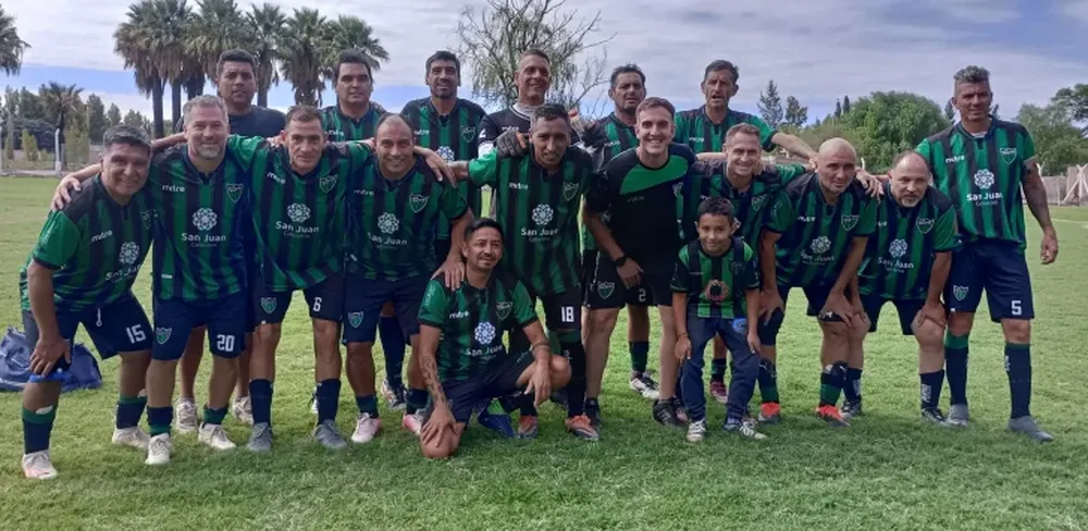 SAN MARTÍN. Con Gino Laciar de técnico y Darío Amaya como coordinador, los Verdinegros quieren llegar lejos ahora en Cuartos de Final irán contra Trinidad.
