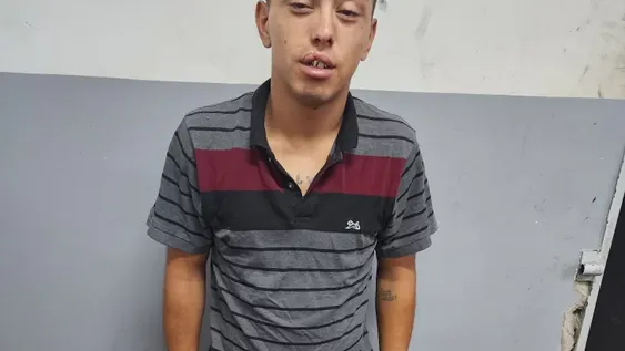 Detuvieron a un joven que amenazó a un hombre con un arma de fuego y lo golpeó para robarle $150.000