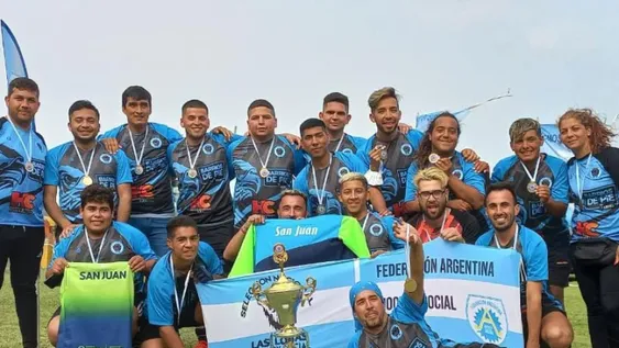 Los Halcones y otro título
