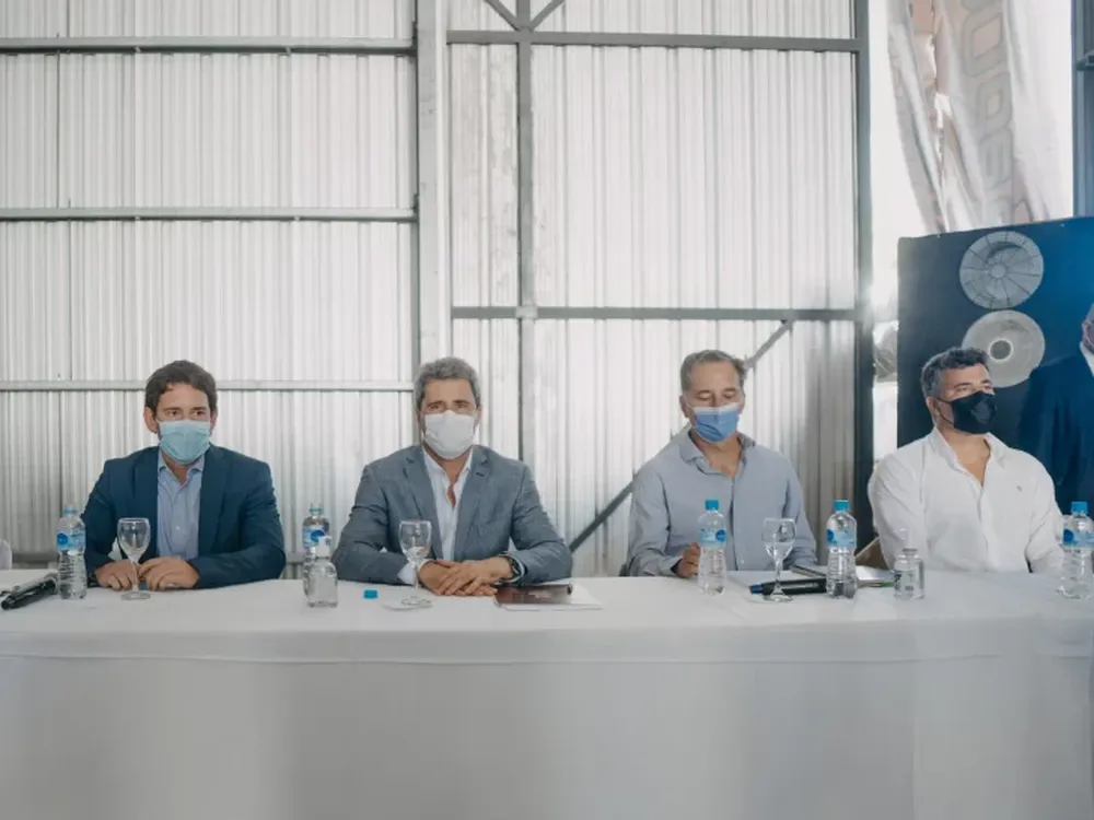 Uñac lanzó la Mesa del Agua