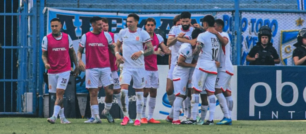 Barracas Central consiguió un triunfo agónico por 3-2 ante Atlético Tucumán en el José Fierro.