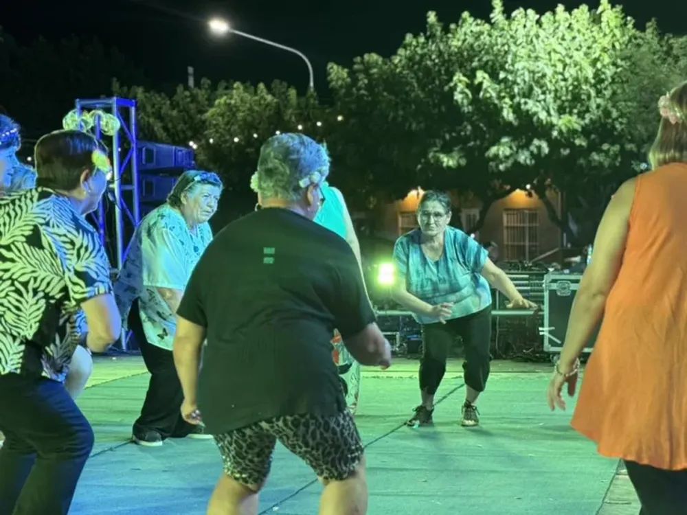 En los muros del predio municipal se están realizando murales para embellecer las instalaciones.