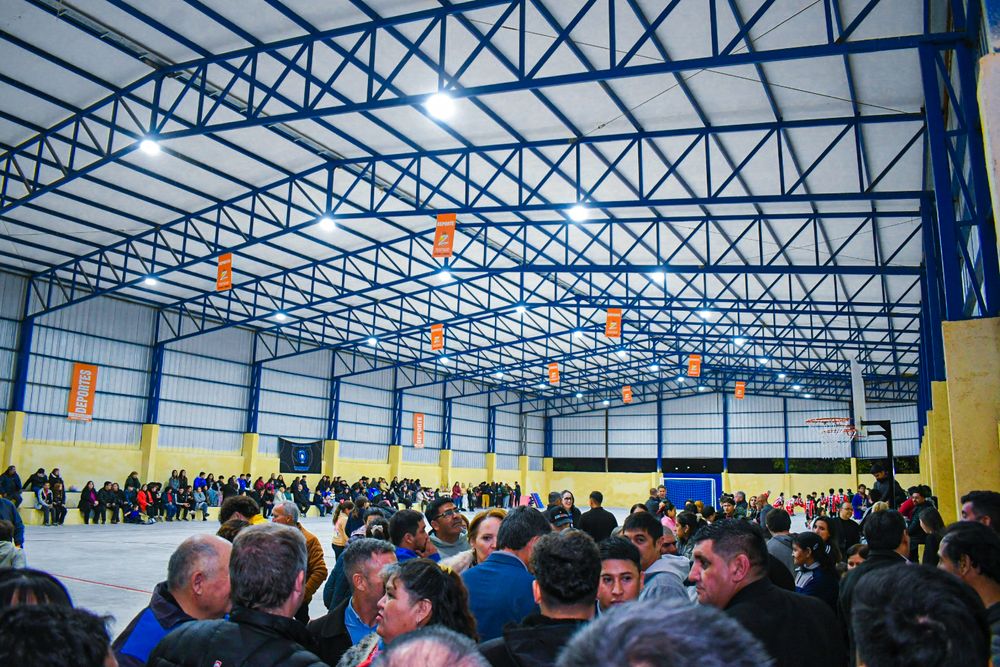 El municipio de Zonda inauguró el Polideportivo Municipal Américo Feliciano Villalobos para que usen los vecinos.