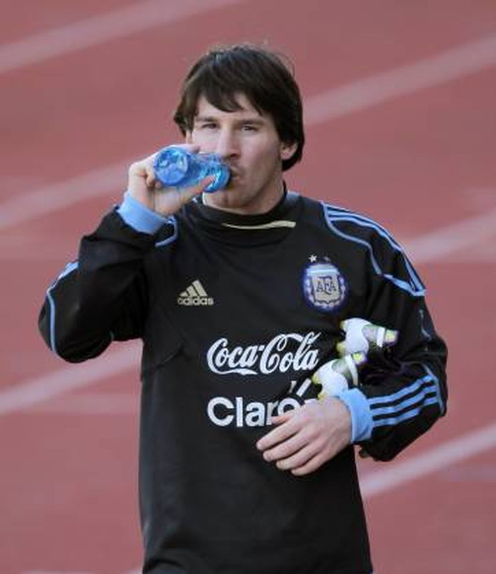 Messi entrenó sin problemas