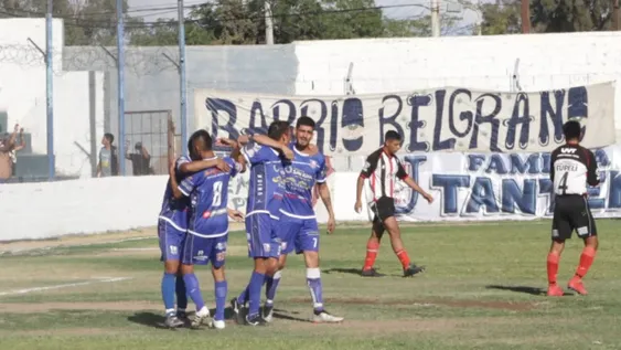 En Villa Krause, Unión fue un canto al gol