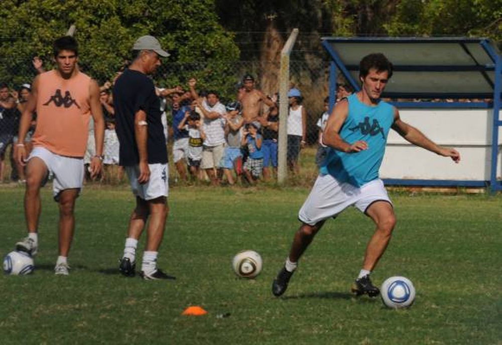 El Melli jugó y ganó con el Lobo