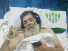 El Gury un histórico hincha de Desamparados y fanático del rock, falleció este lunes y causó conmoción en las redes. El Gury un histórico hincha de Desamparados y fanático del rock, falleció este lunes y causó conmoción en las redes.