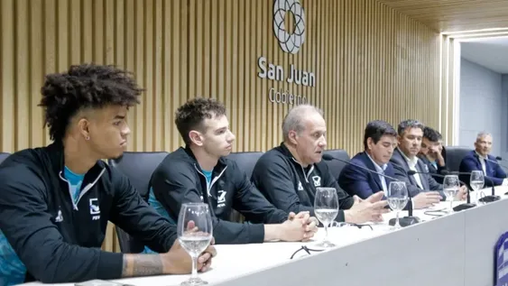 EL TÉCNICO del equipo argentino, Marcelo Méndez, se mostró agradecido al apoyo del gobierno sanjuanino en esta etapa del seleccionado albiceleste.