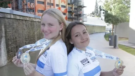 Dos chicas de oro en el gran semillero del ciclismo en la provincia