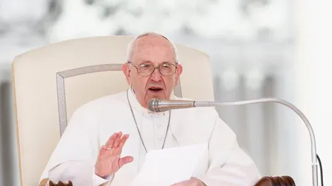 El papa Francisco les aconsejó a las suegras tener “cuidado con su lengua”