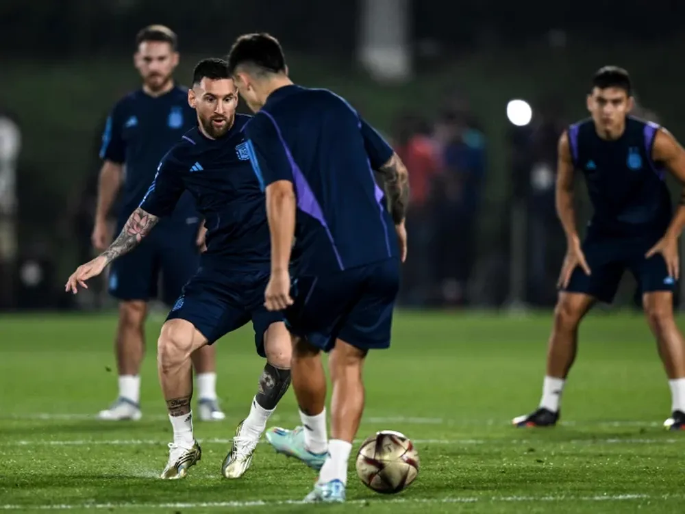 El último entrenamiento del seleccionado argentino fue un “picado” con toda la delegación