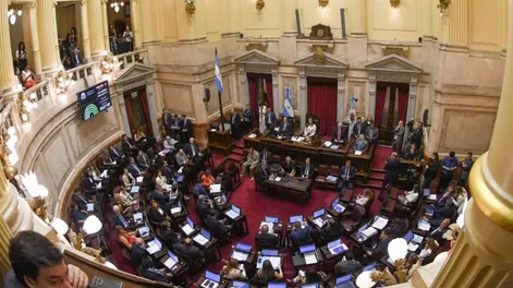 Reforma laboral: el oficialismo logró la  media sanción de la norma en el Senado
