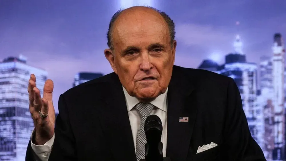 Demandan por acoso sexual al exalcalde de Nueva York y abogado de Trump, Rudy Giuliani
