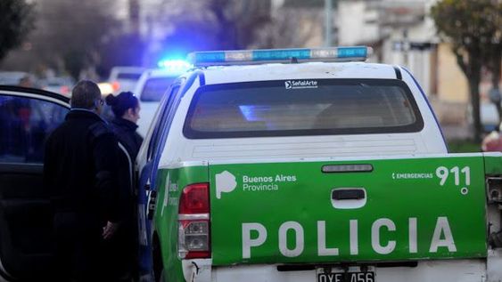 Mataron a un hombre de un balazo tras robarle la camioneta
