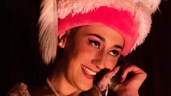 UNA EN UN SILLÓN, musical patético con Josefina de Cara.