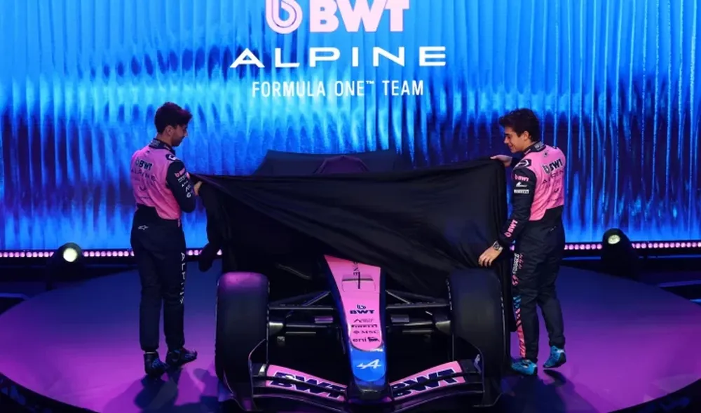 Oficial. La temporada 2026 ya comenzó para Franco Colapinto que descubrió junto a Gasly el nuevo Alpine.