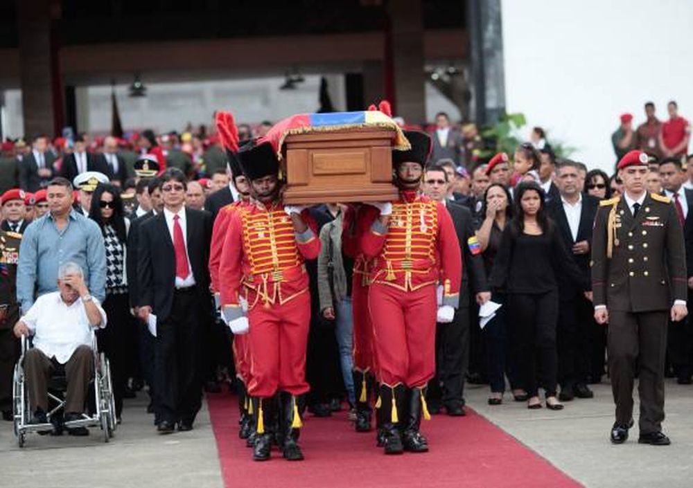 El adiós a Chávez