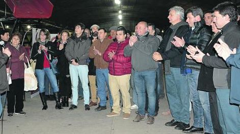 Maquinaria agrícola y el goteo, pilares del apoyo a chacareros