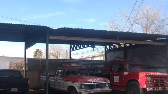 Los Bomberos de Caucete están inactivos porque no pueden reparar sus movilidades