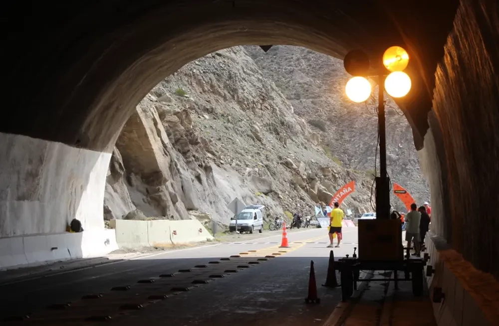 La luz llegó a los túneles
