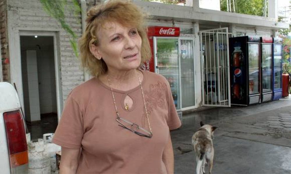 Una banda asaltó dos bombas de nafta de la misma familia