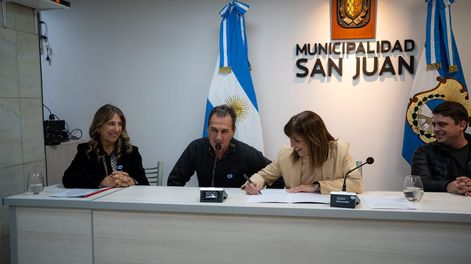 Capital puso en marcha un nuevo Régimen de Descentralización Administrativa para optimizar la gestión y la cobranza de las tasas municipales.