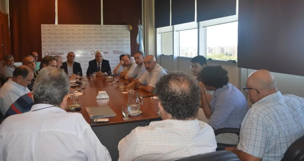 Bodegueros y viñateros no definen precios y aún no hay acuerdo