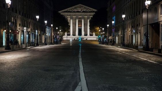 París desolada, mientras que Praga y Berna se manifiestan contra las restricciones