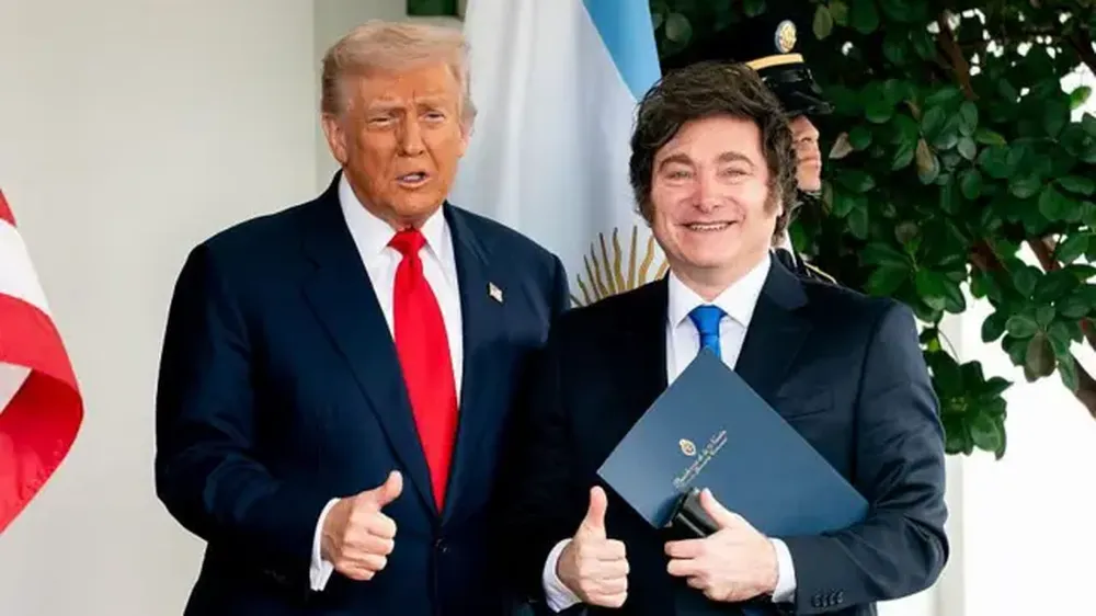 Javier Milei junto a Trump.-