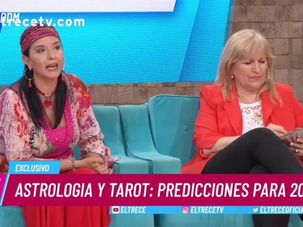 Video: las astrólogas que pifiaron todas sus predicciones de este año