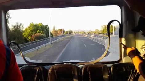 Tras la brutal agresión al plantel de Villa Hipódromo, sancionaron a Del Bono: multa económica, suspensión de cancha y expulsión a jugadores